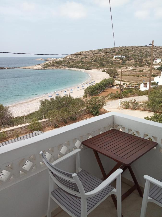Albatros Studios & Apartments Lefkos  外观 照片