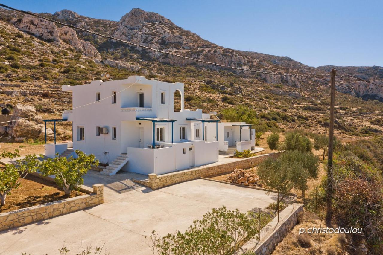 Albatros Studios & Apartments Lefkos  外观 照片