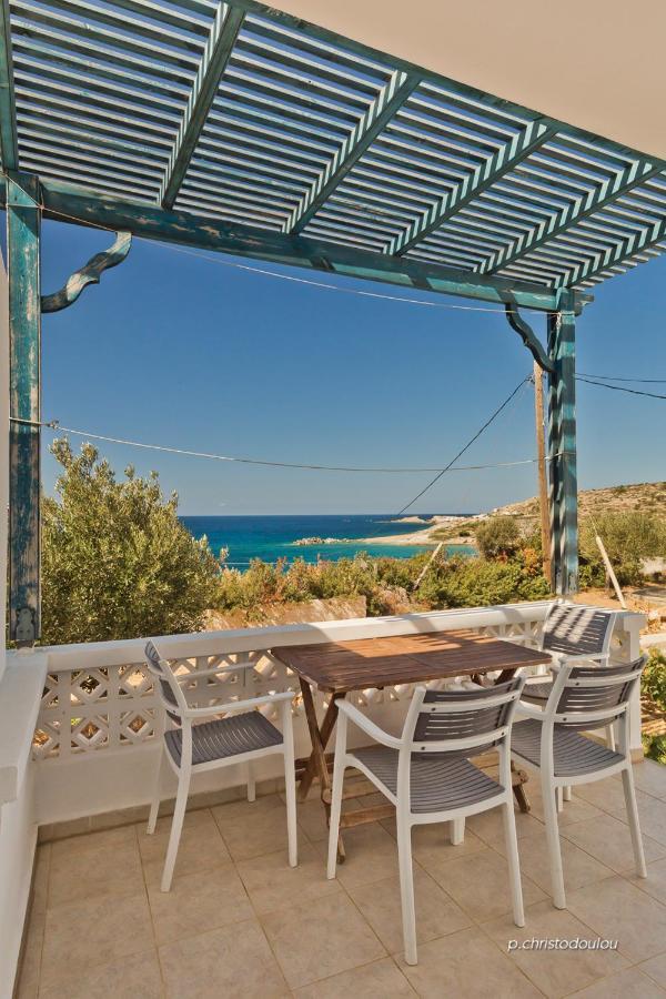 Albatros Studios & Apartments Lefkos  外观 照片