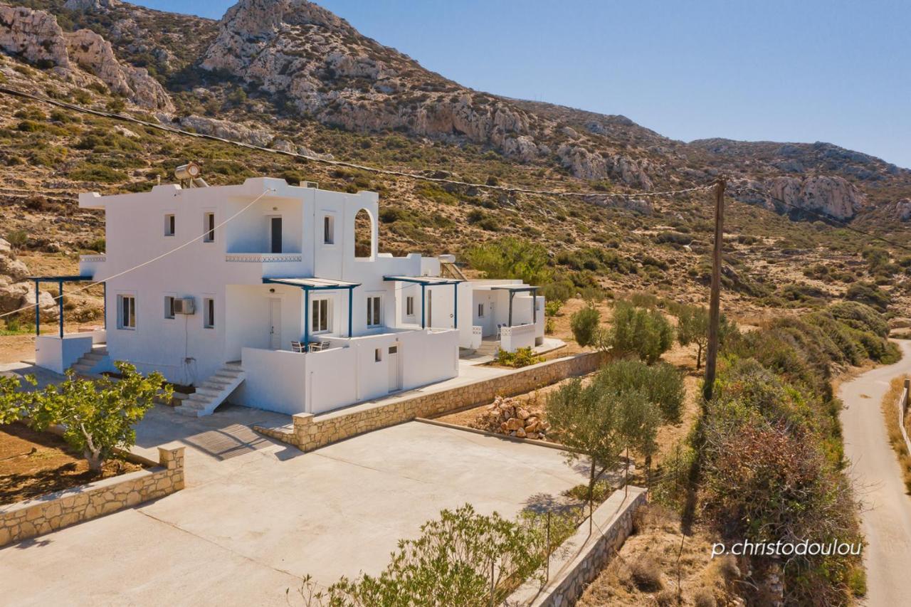 Albatros Studios & Apartments Lefkos  外观 照片